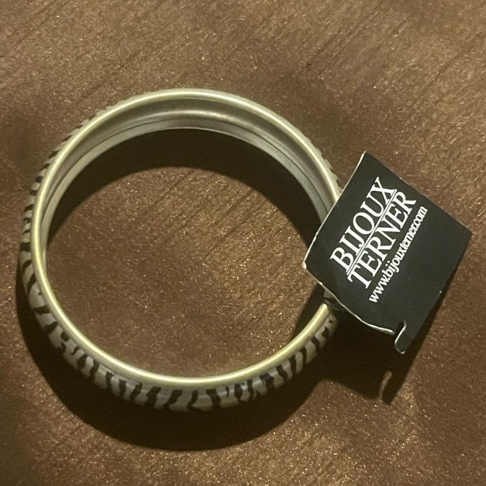 Bijoux Terner Animal Print Bangle